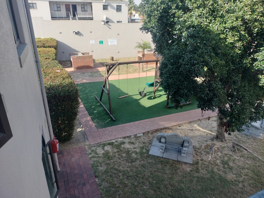 To Let 1 Bedroom Property for Rent in St Dumas Western Cape
